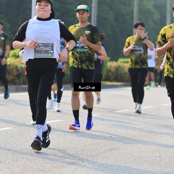 Runner Photo 7004460