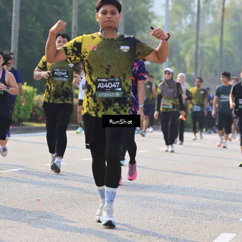Runner Photo 7004467