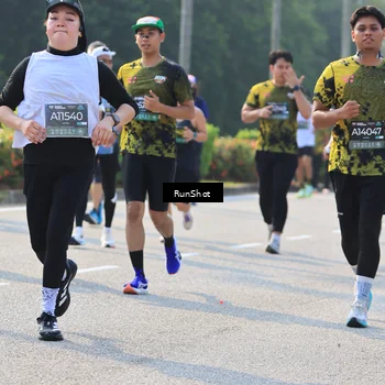 Runner Photo 7004468