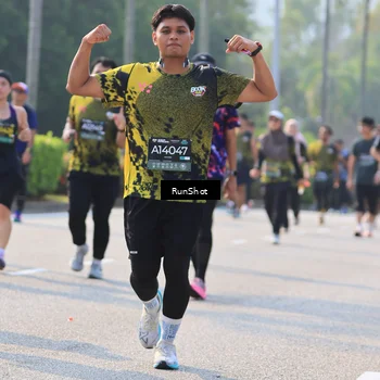 Runner Photo 7004470