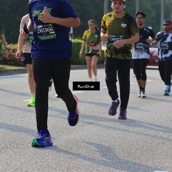 Runner Photo 7004476
