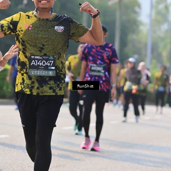 Runner Photo 7004478