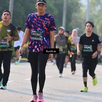 Runner Photo 7004492