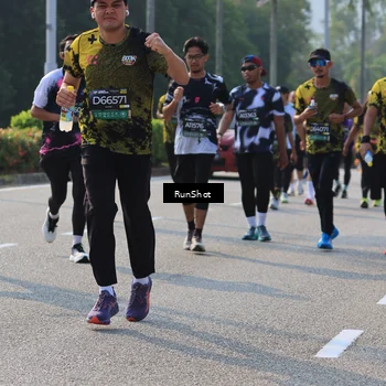 Runner Photo 7004493