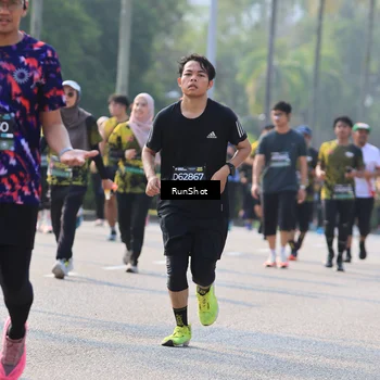 Runner Photo 7004495