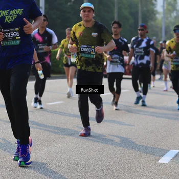 Runner Photo 7004499