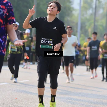 Runner Photo 7004509