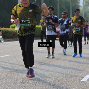 Runner Photo 7004528