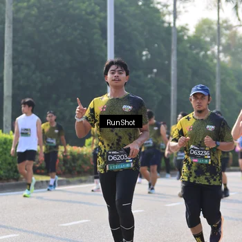Runner Photo 7004547