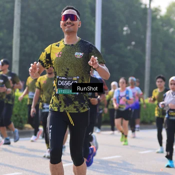 Runner Photo 7004576