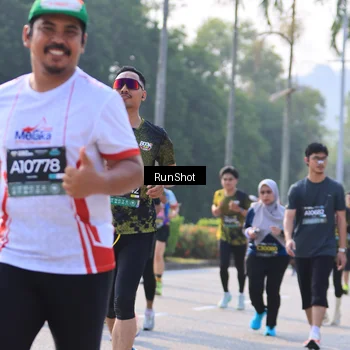Runner Photo 7004579