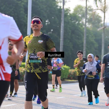 Runner Photo 7004580