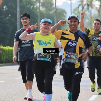Runner Photo 7004603