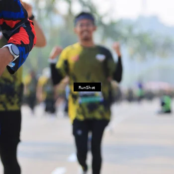 Runner Photo 7004628