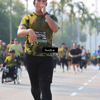 Runner Photo 7004667