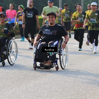 Runner Photo 7004678