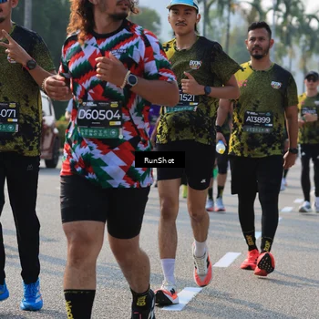 Runner Photo 7004701