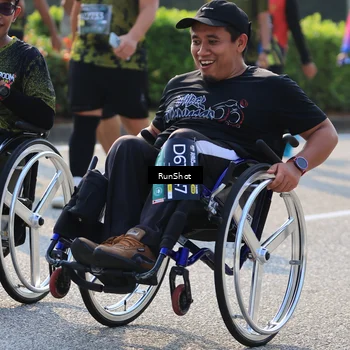 Runner Photo 7004708