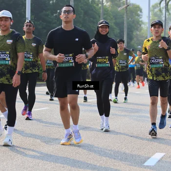 Runner Photo 7004722