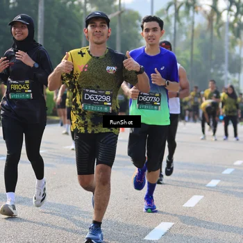 Runner Photo 7004730
