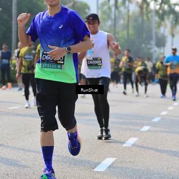 Runner Photo 7004741