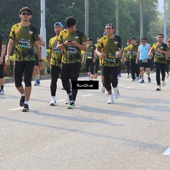 Runner Photo 7004758
