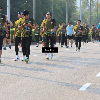 Runner Photo 7004759