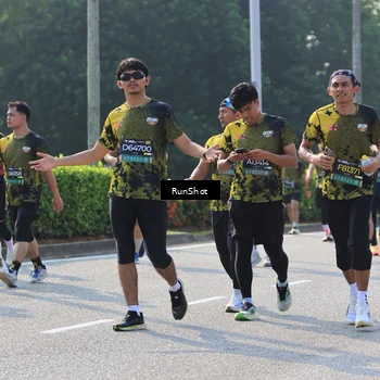 Runner Photo 7004768