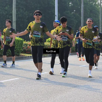 Runner Photo 7004770