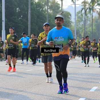 Runner Photo 7004787