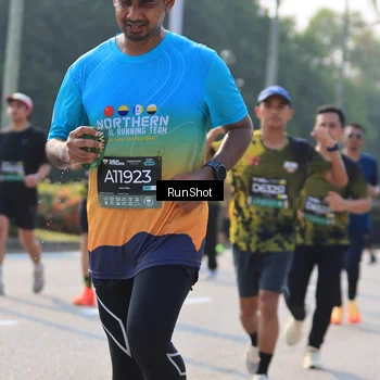 Runner Photo 7004791