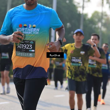 Runner Photo 7004795