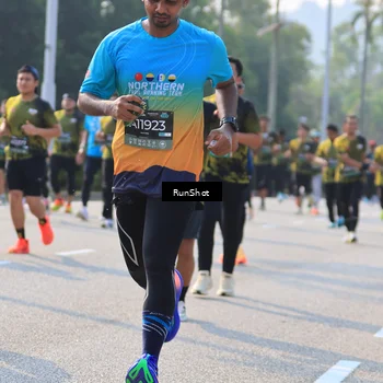 Runner Photo 7004796