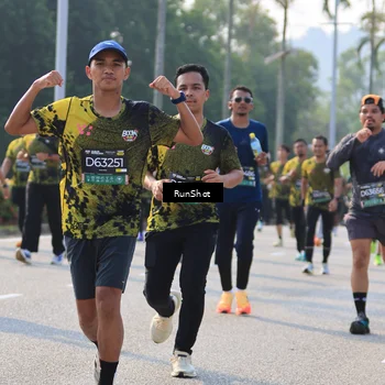 Runner Photo 7004799