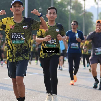 Runner Photo 7004806