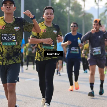 Runner Photo 7004812