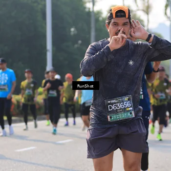 Runner Photo 7004824