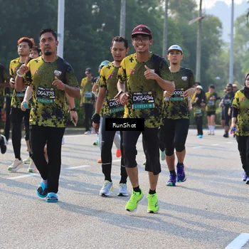 Runner Photo 7004836