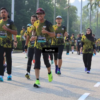 Runner Photo 7004837