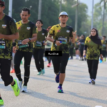 Runner Photo 7004838