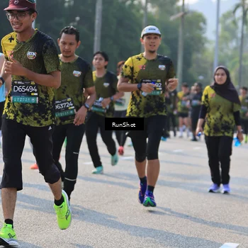 Runner Photo 7004843