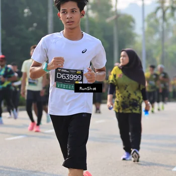 Runner Photo 7004855