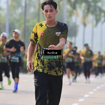 Runner Photo 7004874