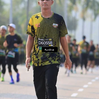 Runner Photo 7004879