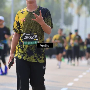 Runner Photo 7004885