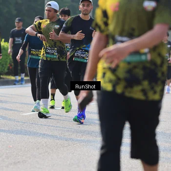 Runner Photo 7004889