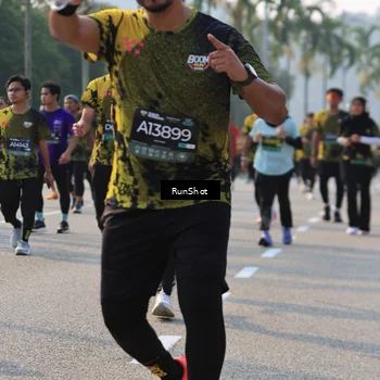 Runner Photo 7004897