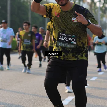 Runner Photo 7004908