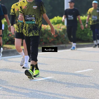 Runner Photo 7004910