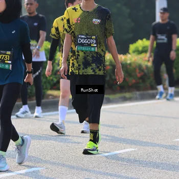 Runner Photo 7004913